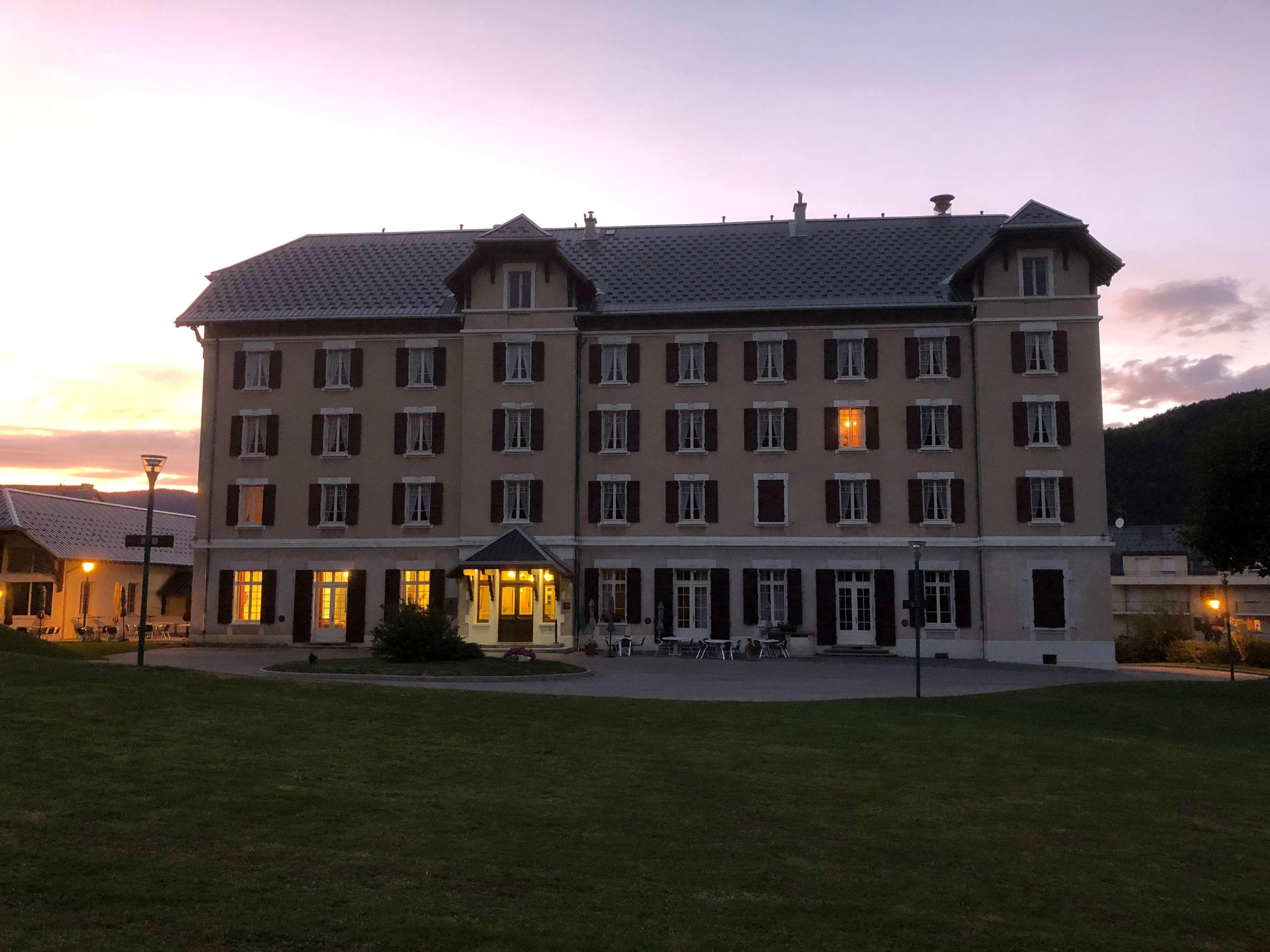 Best Western Grand Hotel De Paris & Spa Villard-de-Lans Exteriör bild