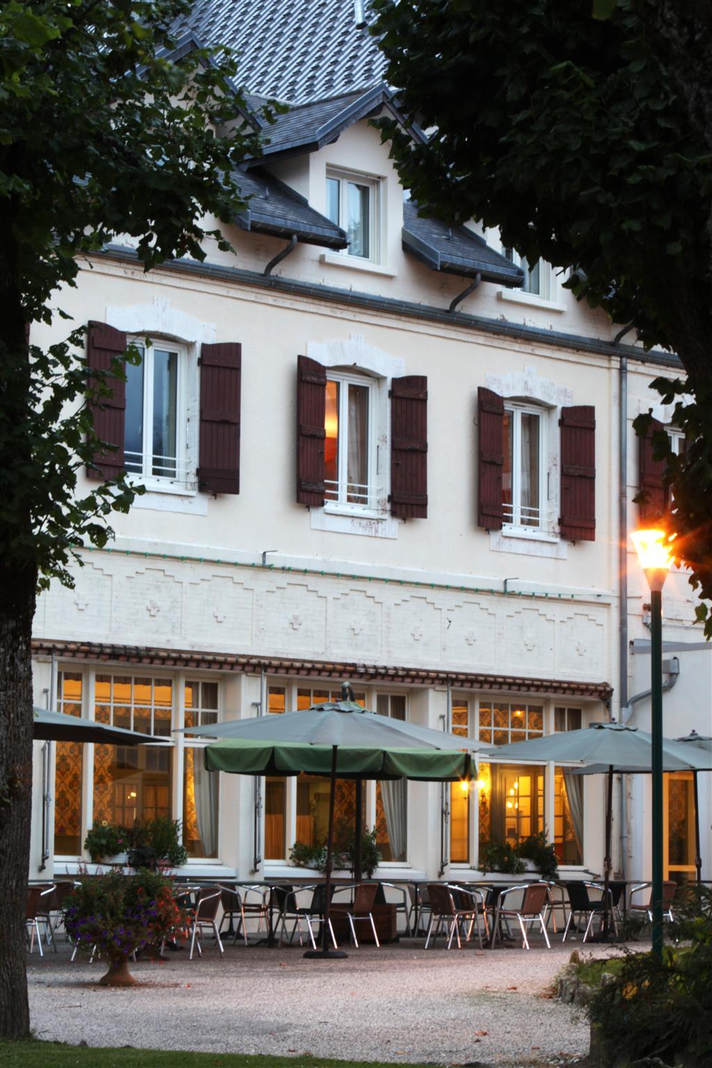 Best Western Grand Hotel De Paris & Spa Villard-de-Lans Exteriör bild